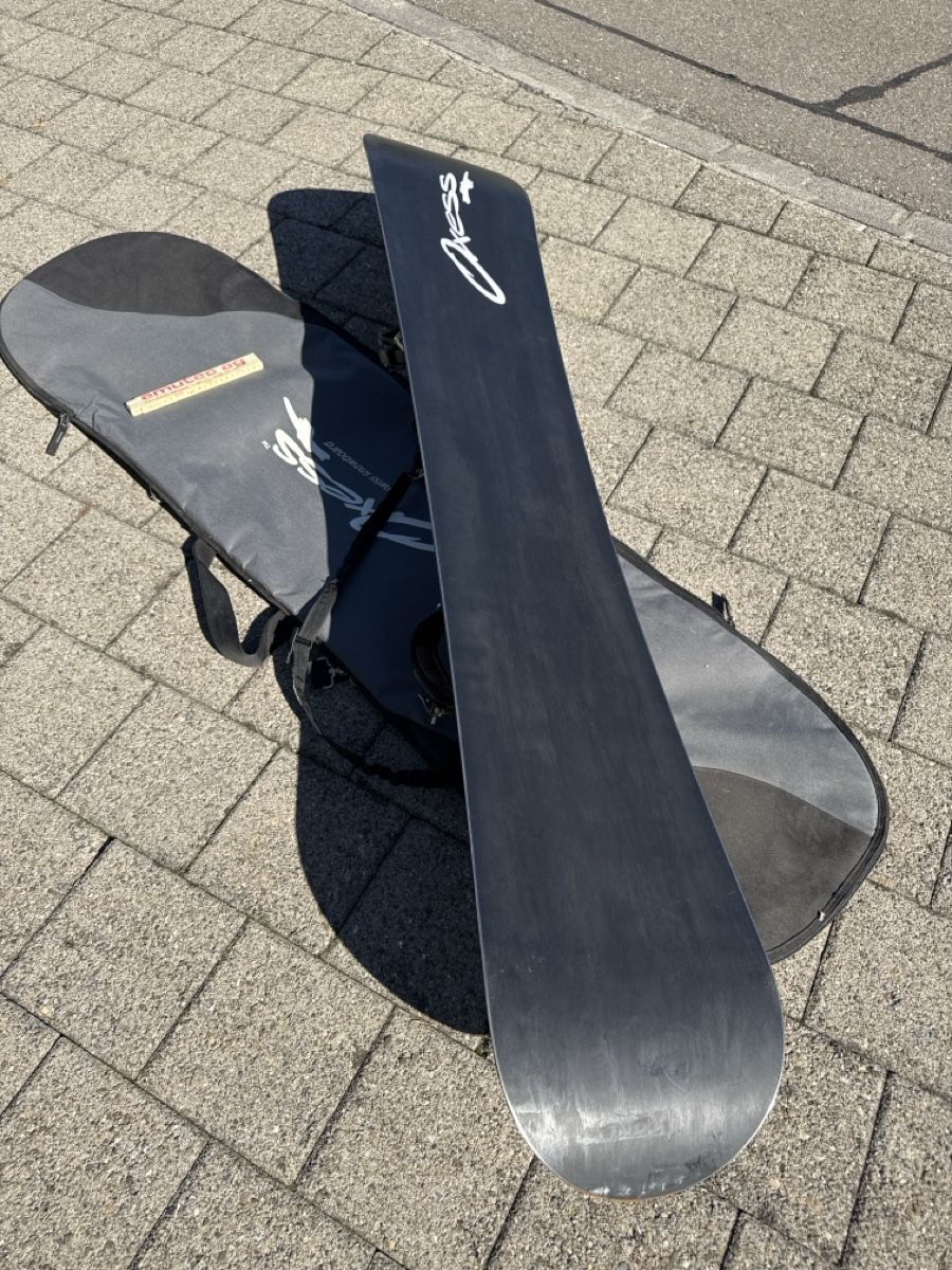 Board: OXESS Snowboard inkl. Bag – Usato da Wolfhausen venduto da FamB 5