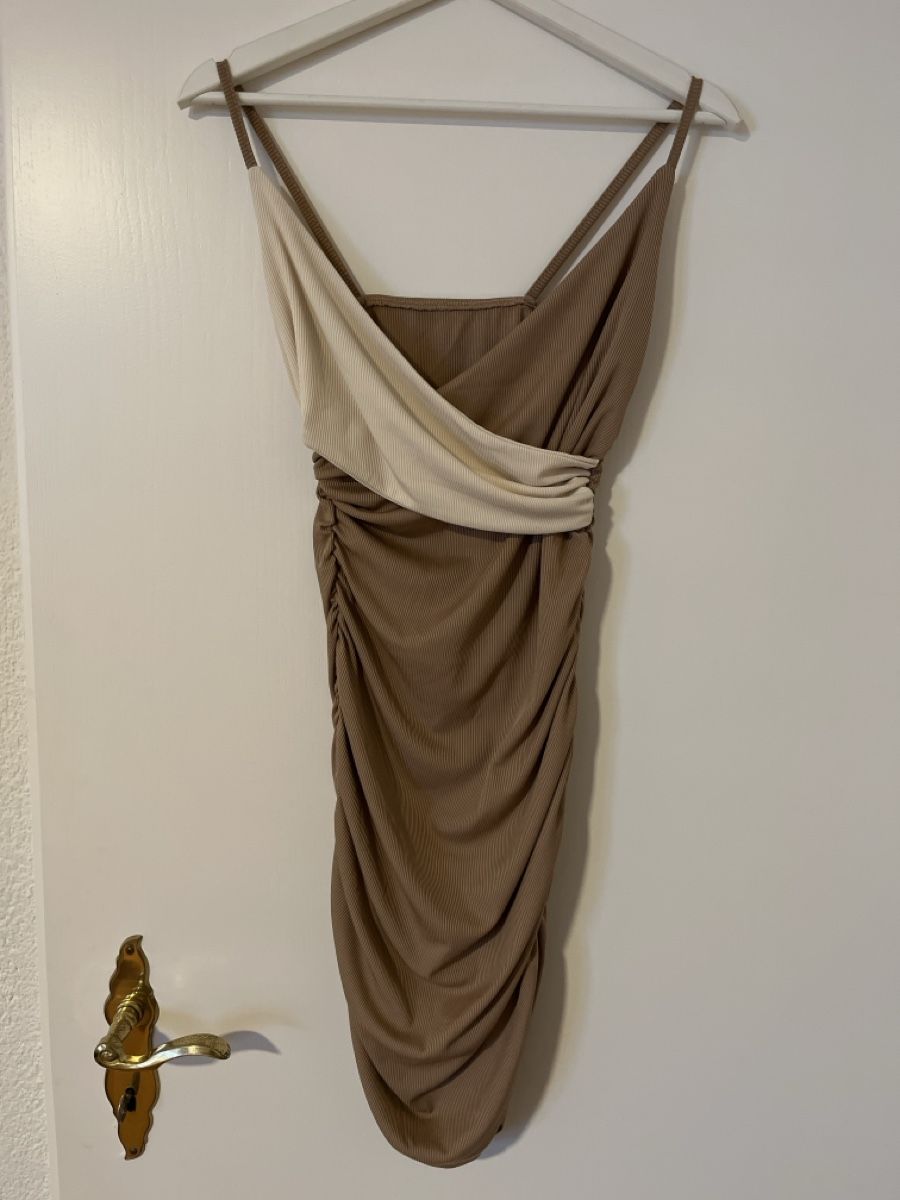 Vestiti: Wickelkleid M 38 – Nuovo (secondo la descrizione) da Horgen venduto da aiac0