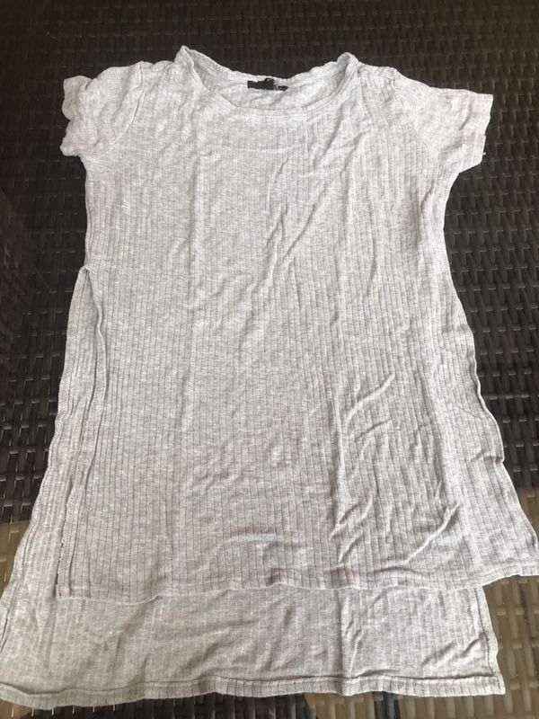 Camicette, T-shirt & Top: Mädchen T-Shirt seitlich offen XS – Usato da Bergdietikon venduto da antovale