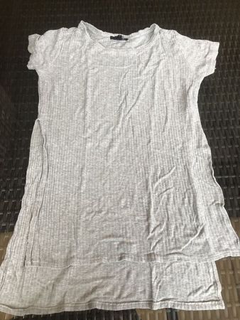 Mädchen T-Shirt seitlich offen XS