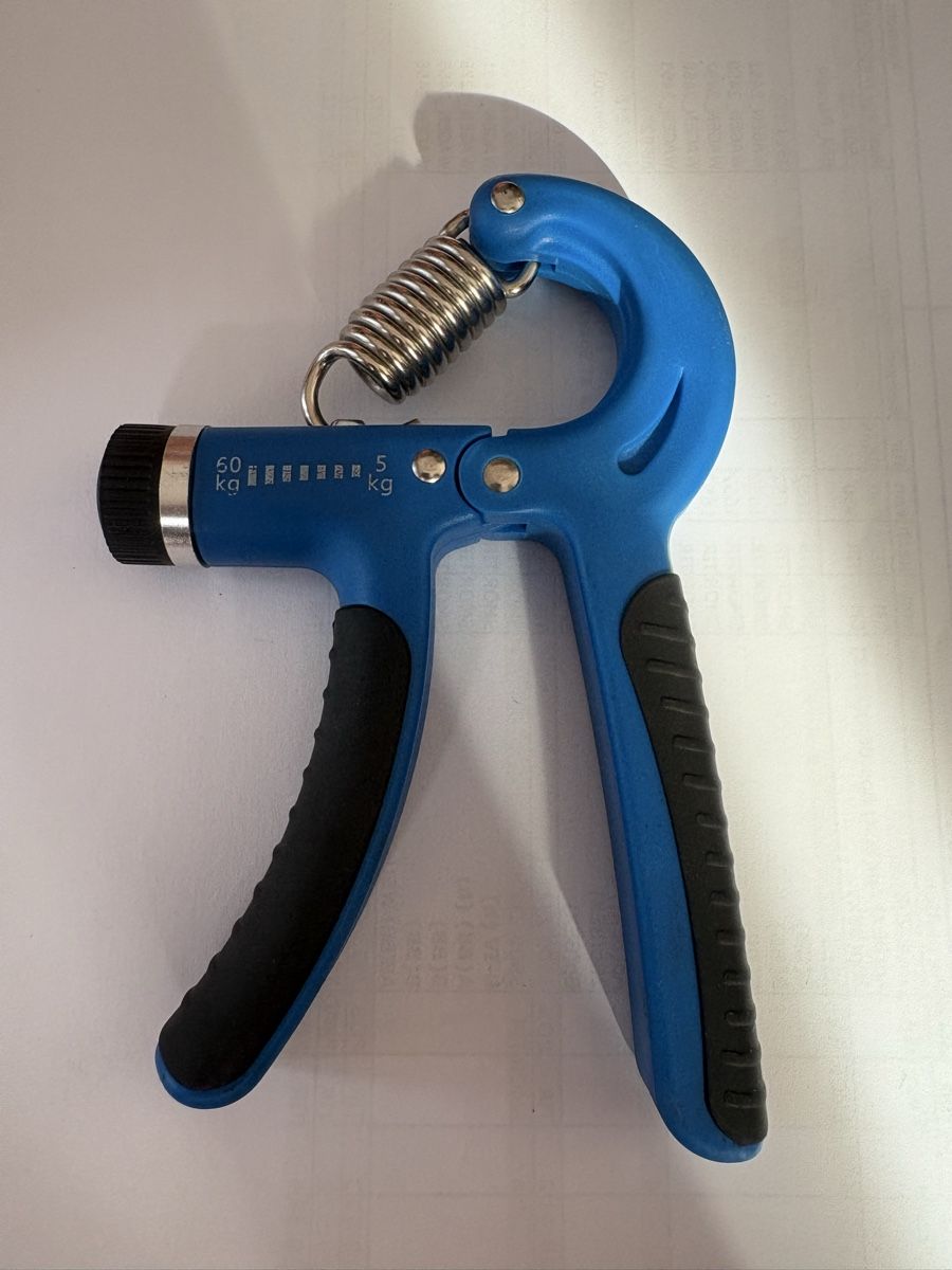 Tutti gli attrezzi: Hand Grip / 5-60kg – Usato da Brusio venduto da fya_dvd