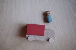 Lubulona Holzspielzeug Auto/ Lastwagen aus Spanien
