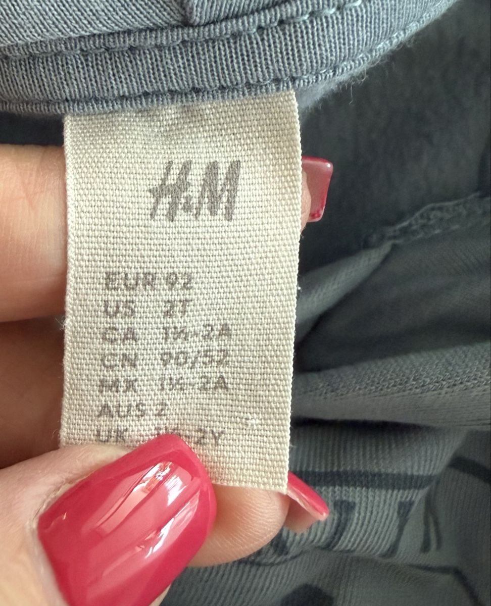 H&M Maglioni & Felpe: Kinder Pullover H&M grau Grösse 92 gebraucht – Nuovo (secondo la descrizione) da Lyss venduto da Sibella56 1