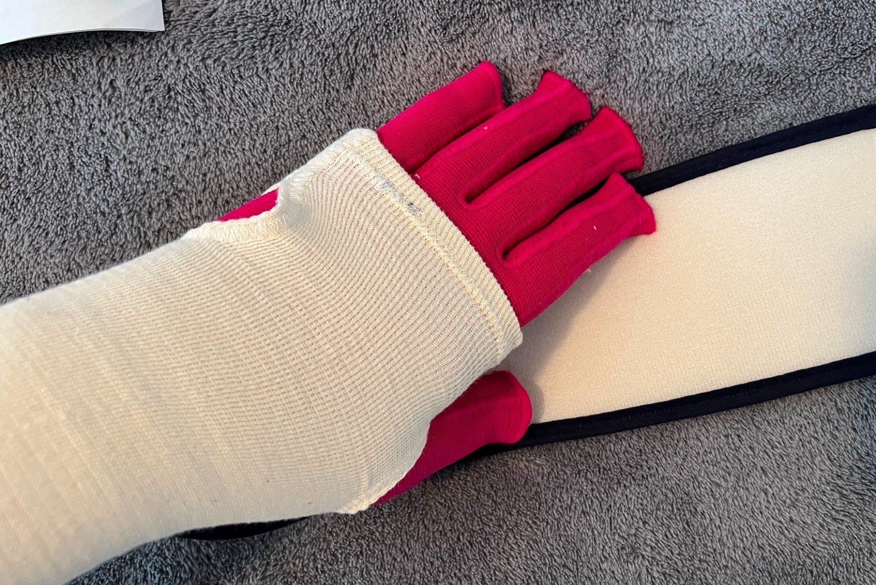 Attrezzature mediche: Ruthner  Gilchrist Bandage small l L oder R benutzbar – Nuovo e nell'imballaggio originale da Lodrino venduto da mediwell 1