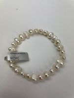 Armband aus Süsswasserperlen, weiss mit Gummizug