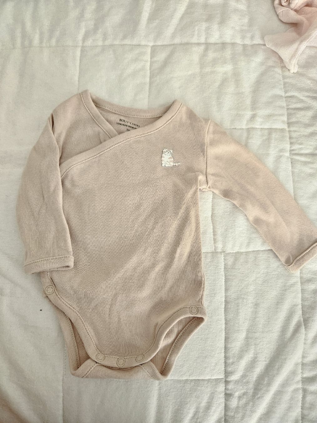 Chemises, Tops & T-shirts: Baby Long-Sleeve Bodysuit – Neuf (Voir description) à Zürich par mer_jld9 1