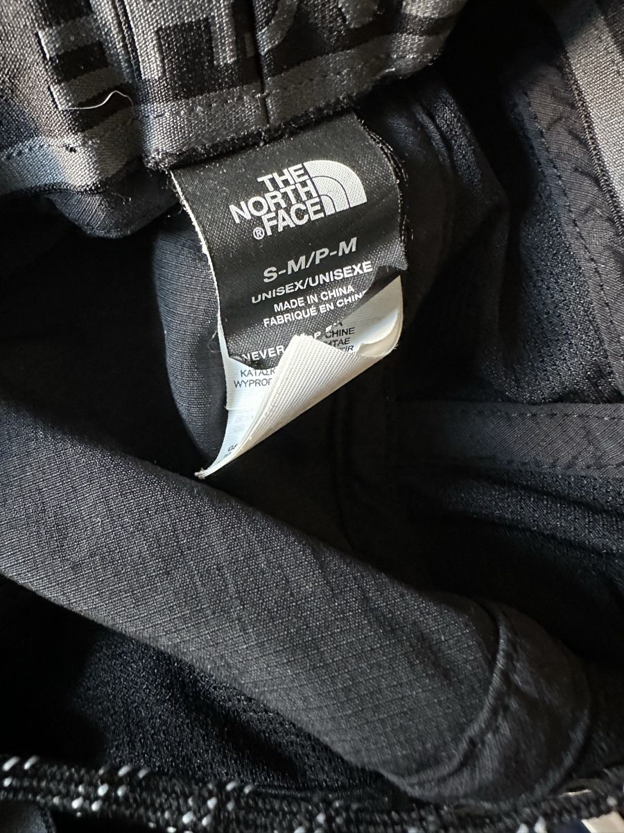 North Face Copricapi, berretti & cappellini: Chapeau bob THE NORTH FACE – Usato da Lausanne venduto da Tipouze 2