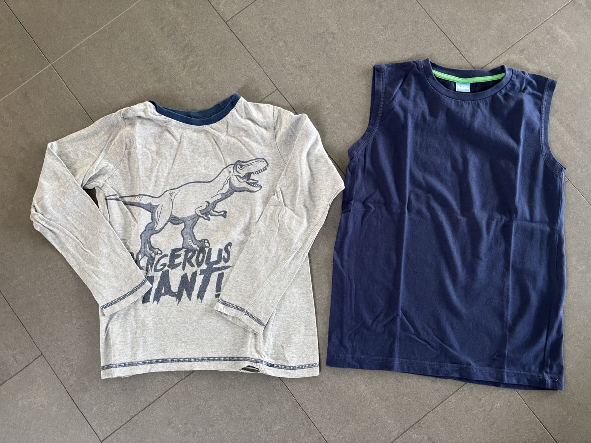 Lotti & Set di vestiti: Hosenset u.w. Gr. 134 – Usato da Schöftland venduto da Rbru 8