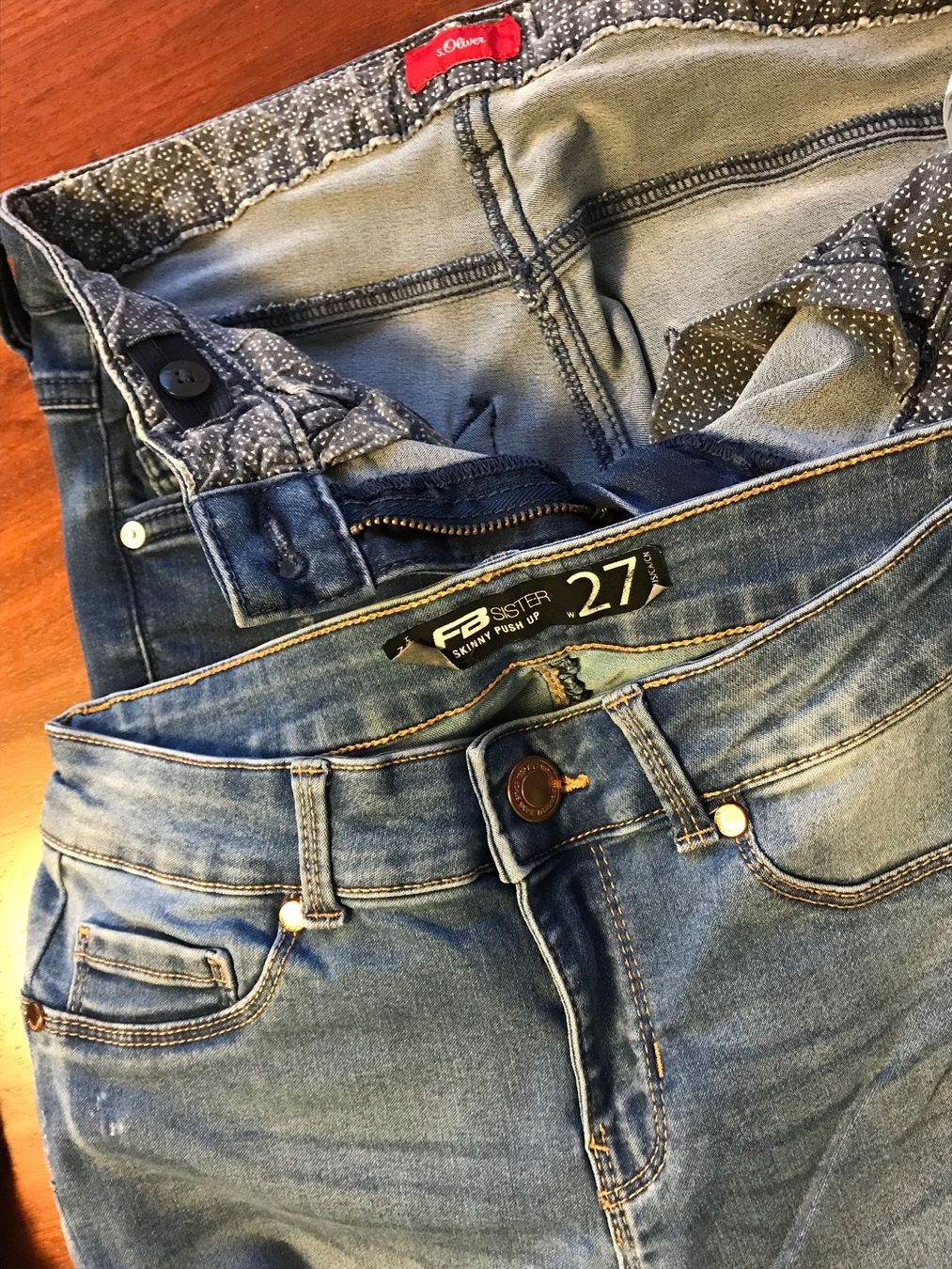 Lotti & Set di vestiti: Mädchenjeans 5 Stk. Gr. 34, 27, 176 – Usato da Hildisrieden venduto da Hildisrieden 3