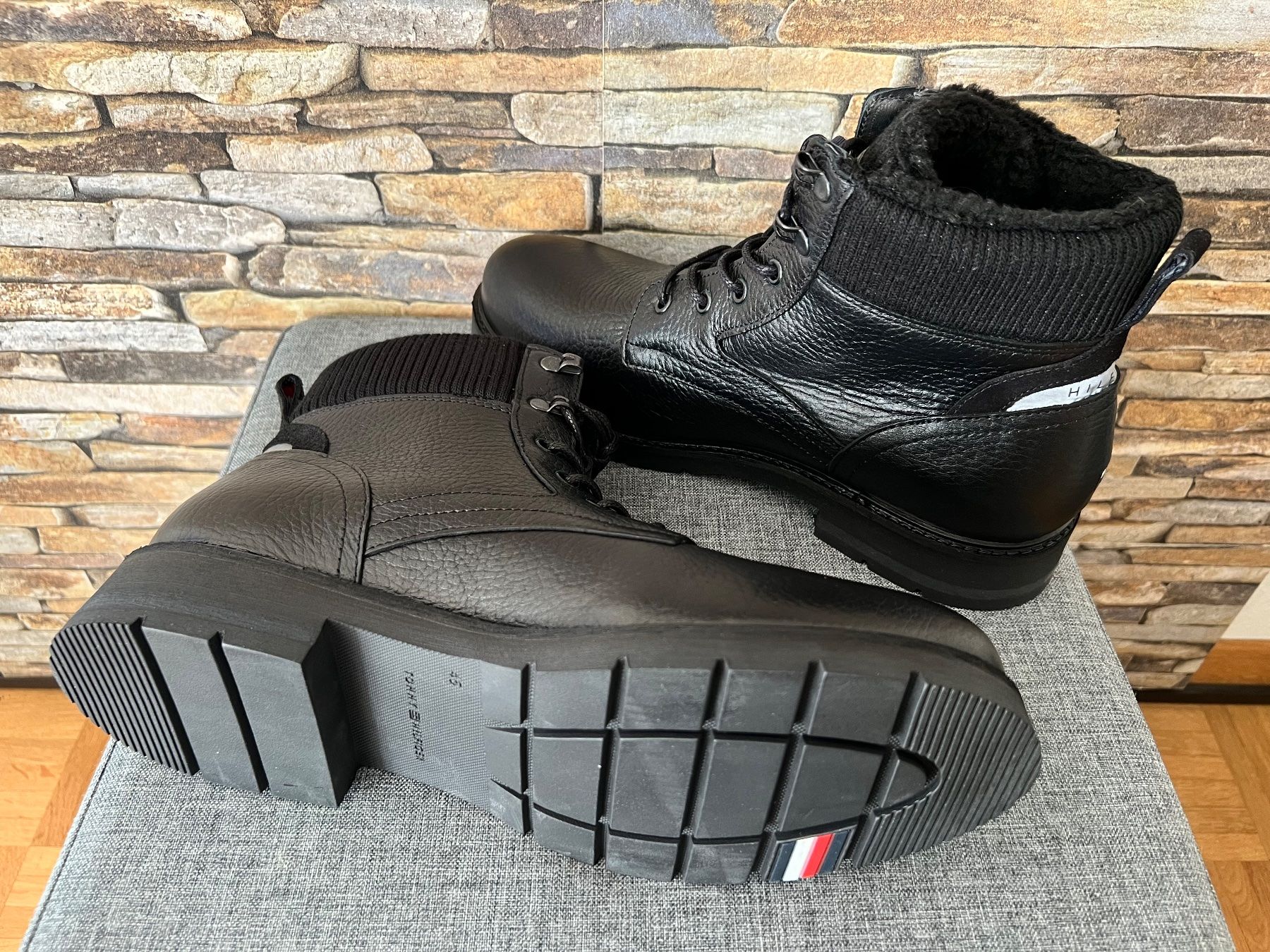 Tommy Hilfiger Scarpe da uomo: Tommy Hilfiger Warm Corporate Gr. 45 – Nuovo e nell'imballaggio originale da Bern venduto da No1e 1