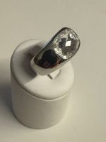 Edelstahlring mit Swarovski- Kristall