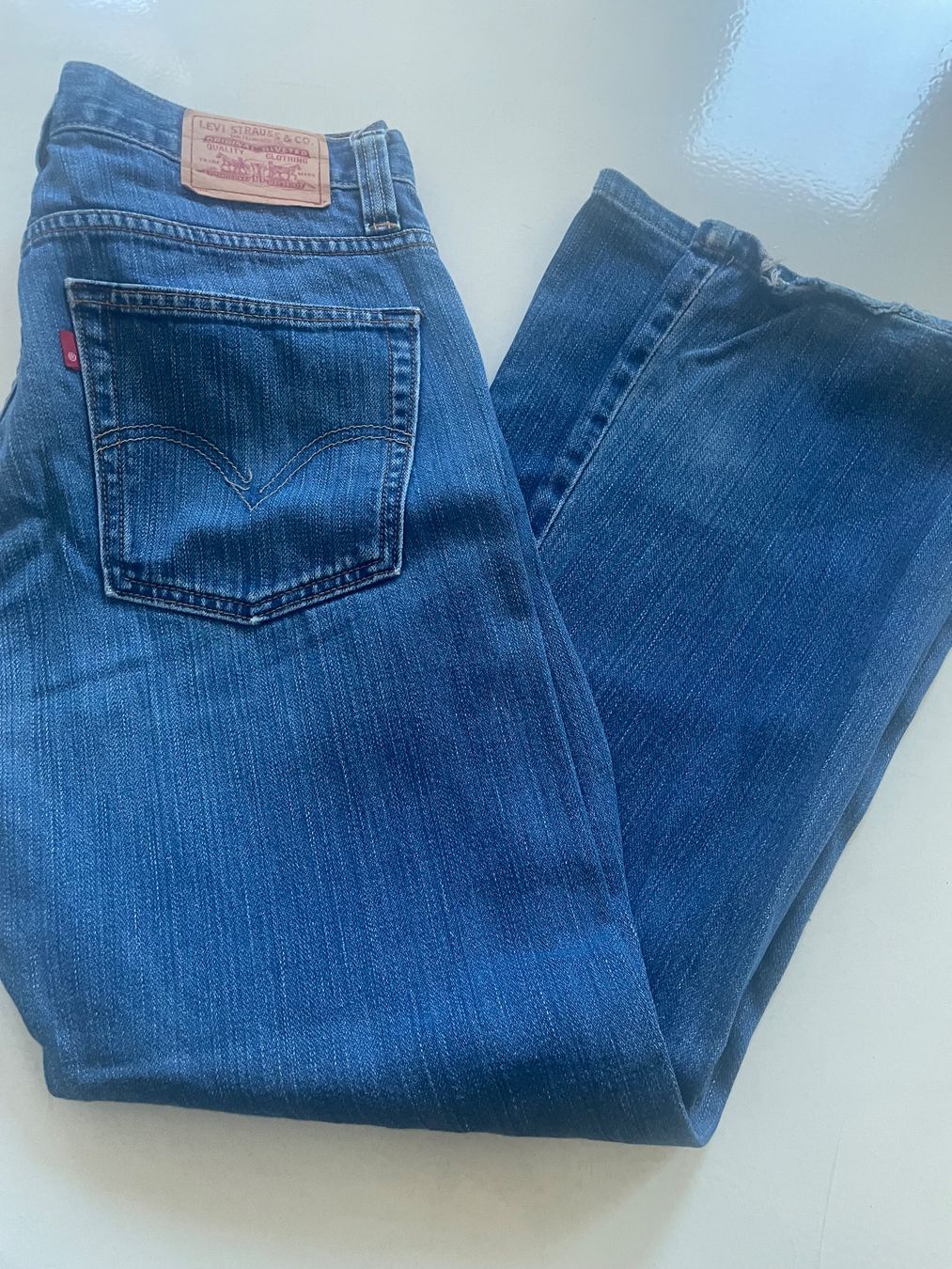 Levi's Jeans: Jeans Levi's – Gebraucht aus Minusio von Pink222 1