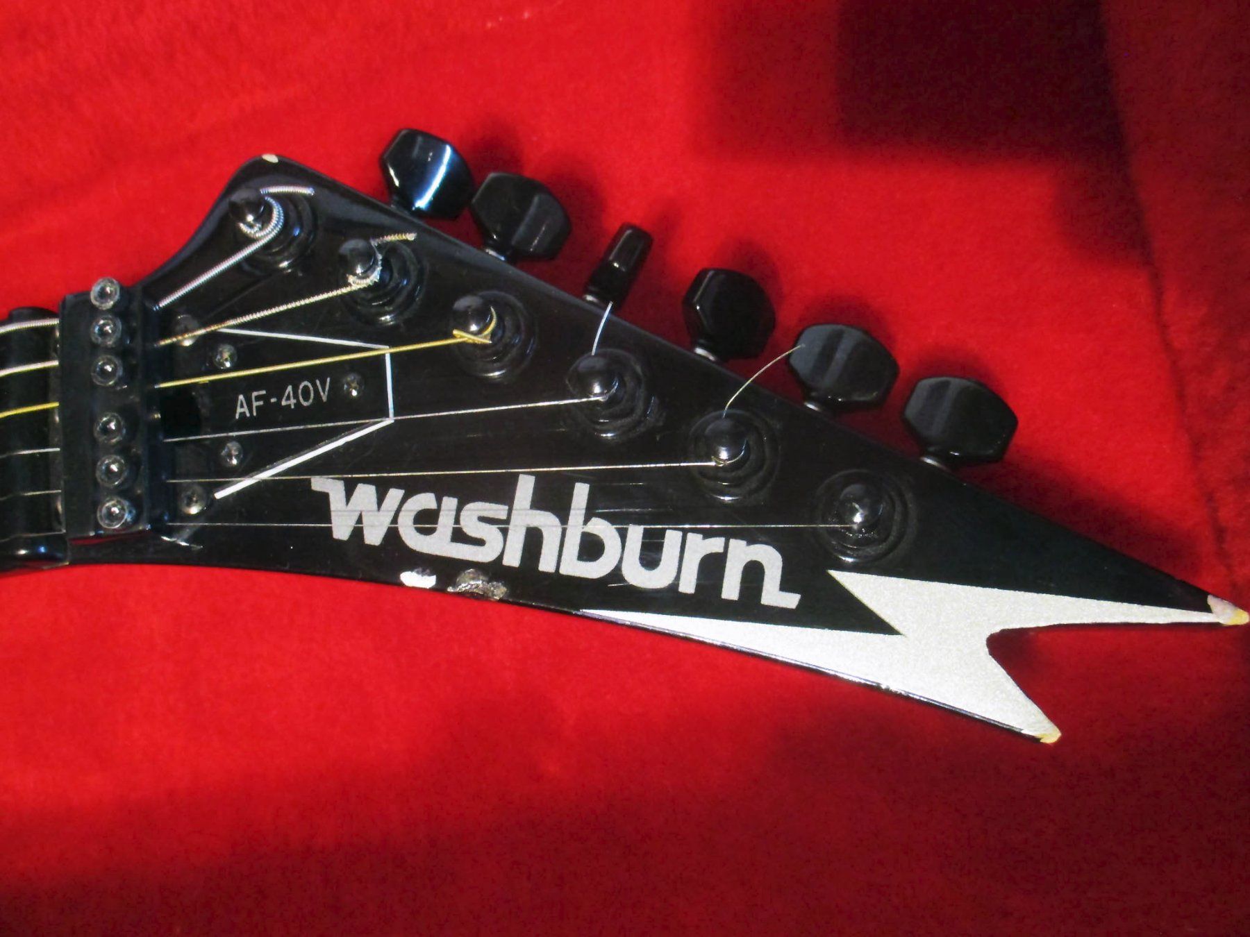 Washburn Musikinstrumente: Washburn AF-40 V Ace Frehley – Gebraucht aus Riedtwil von  6