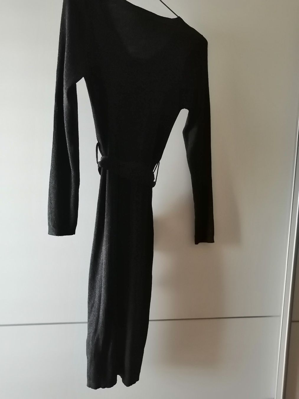 Vestiti: esmara geripptes Strickkleid Damen Gr. S mit Glitzereffekt – Nuovo e nell'imballaggio originale da Uster venduto da zebralino 1