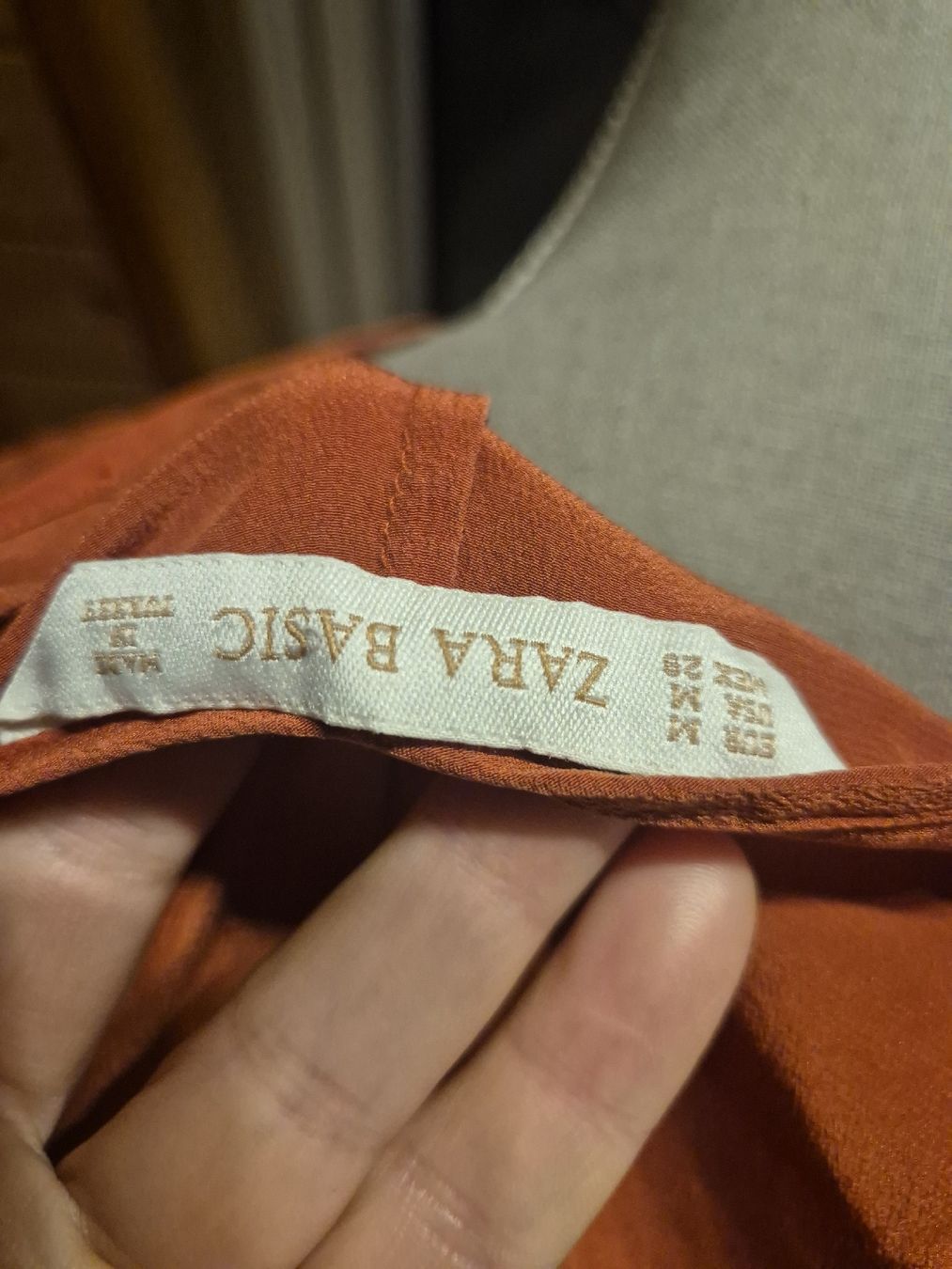 Zara Blusen: Zara Basic Bluse orange kurz geschnitten Grösse M Seide – Neu (gemäss Beschreibung) aus Zürich von Drago670 3