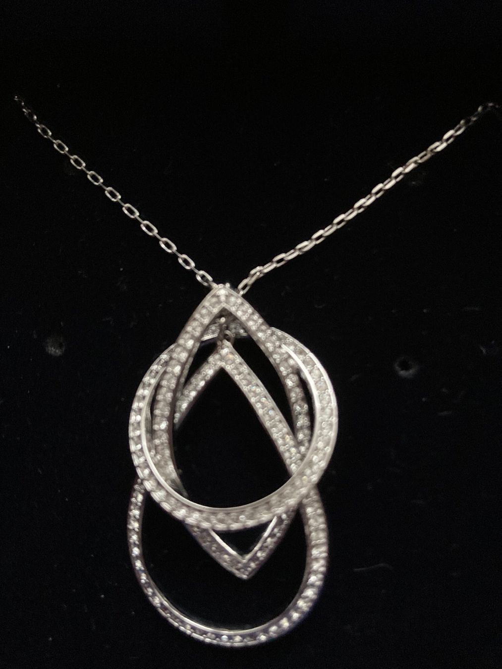Swarovski Altri gioielli: Swarovski Kette "Duo Drop" Silber Rhodiniert, neu – Usato da Hinteregg venduto da and_mnq9 2