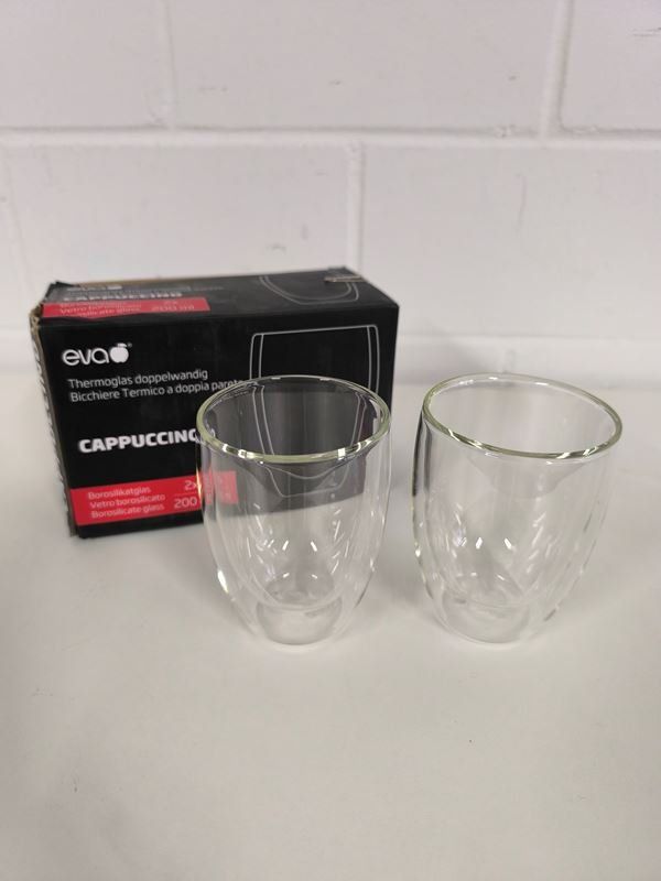 Tasses: EVA Cappucino Borosilikatglas – D'occasion à Rüti ZH par Restwert_Rueti_ZH
