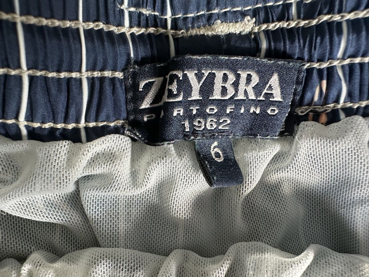 Costumi da bagno: Zeybra Badehose Gr. 6, gestreift mit Taucher – Usato da Dättlikon venduto da Katalone 1