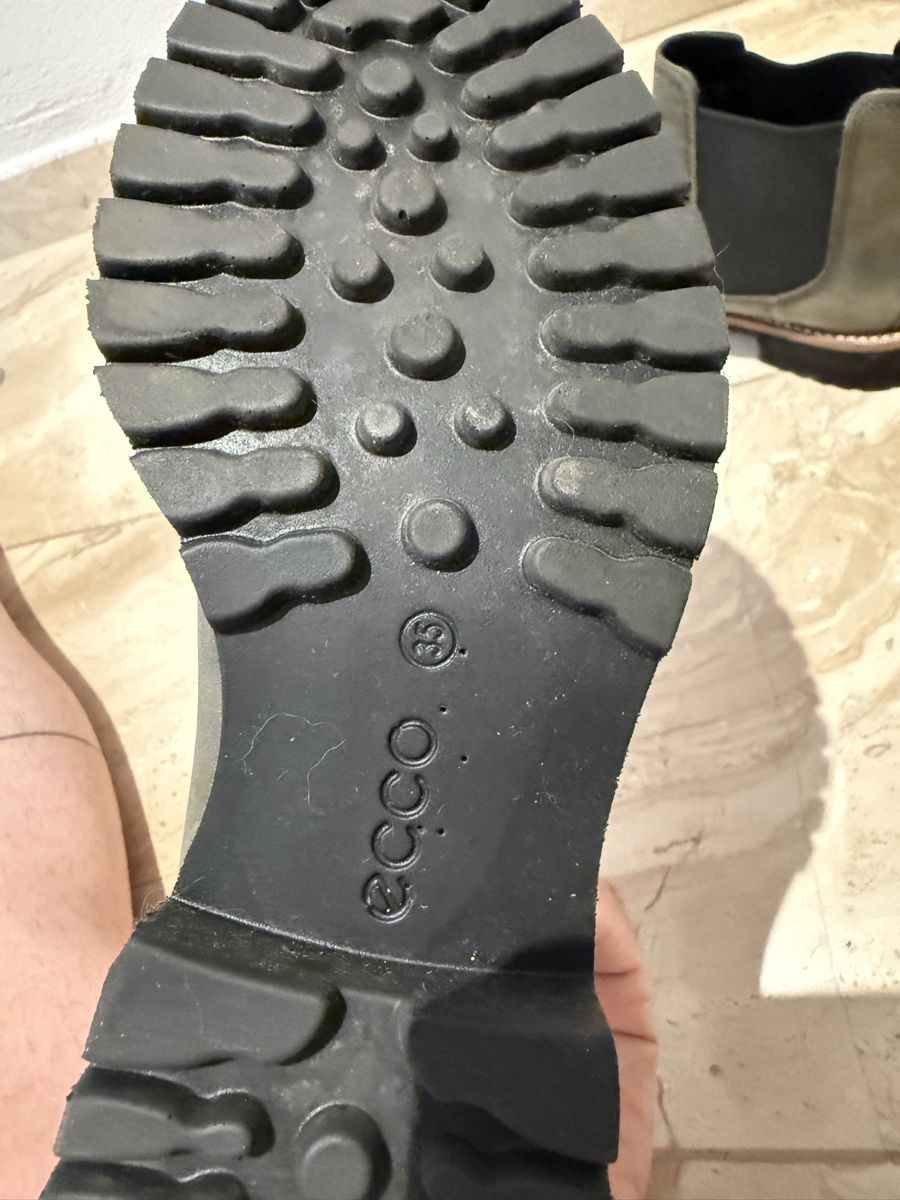 Scarpe da donna: Ecco Chelsea Boots – Usato da Dübendorf venduto da SamiraN02 2