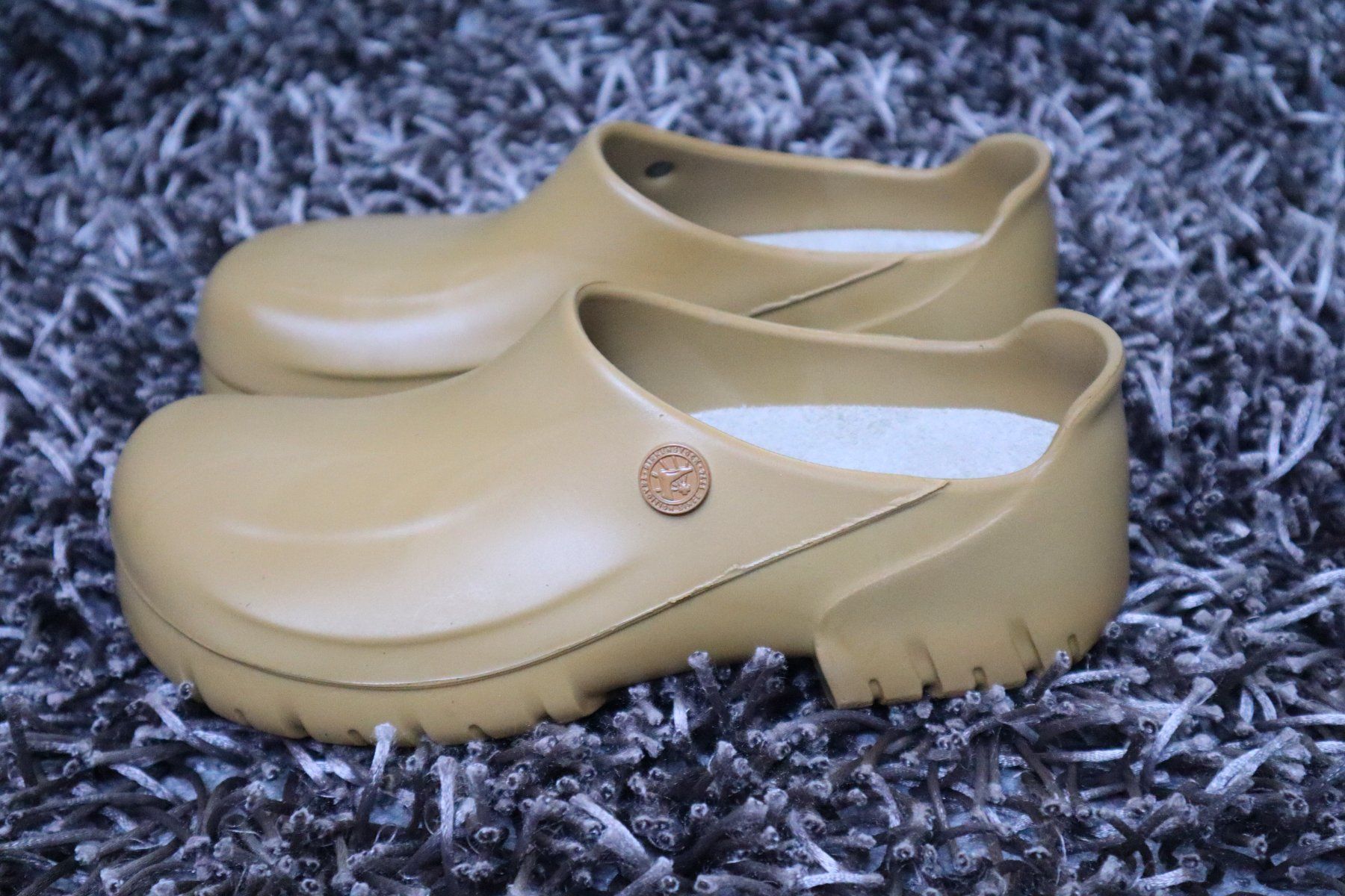 Birkenstock Scarpe da uomo: Birkenstock, Clogs, Beruf/ Garten/ Freizeit, 38, braun, NEU – Nuovo e nell'imballaggio originale da Wattwil venduto da glueck