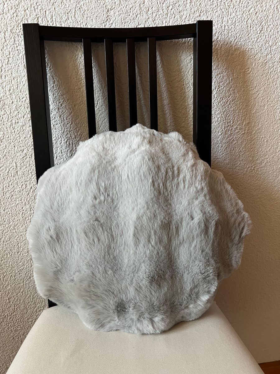 Cuscini: Kuscheliges Kissen, Durchmesser ca. 40cm - Gratisversand – Nuovo (secondo la descrizione) da Frutigen venduto da lurit