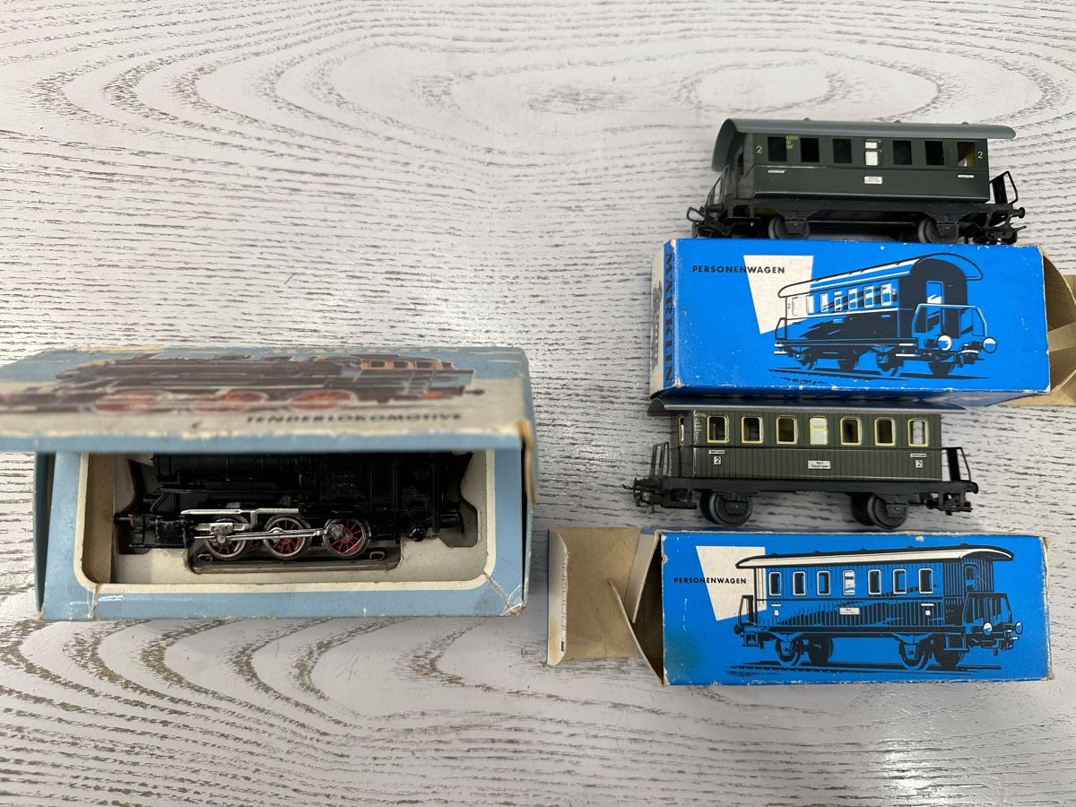 Märklin Modellini di ferrovie: Märklin 3000 DB BR 89 Personenzug – Usato da Lupsingen venduto da New-Haven 2
