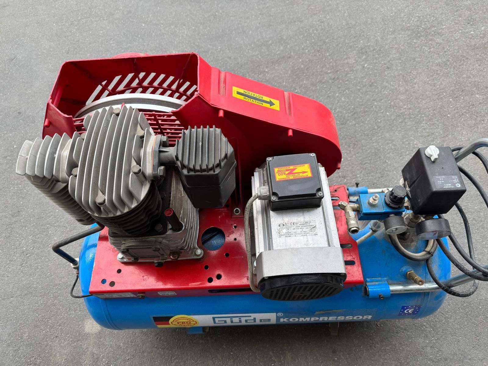 Compressori: Luftkompressor 100Lt – Usato da Obernau venduto da ga150561 1