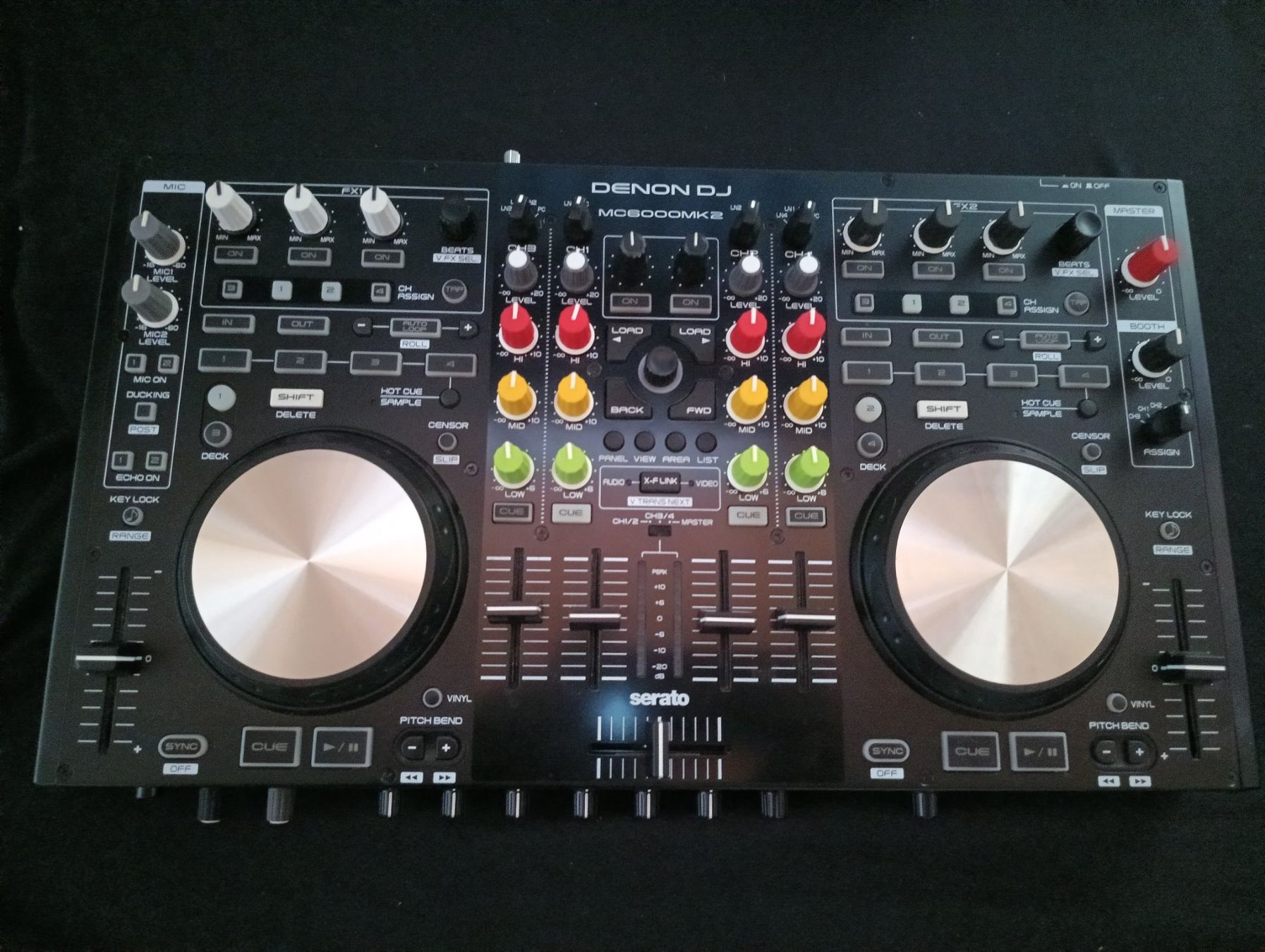 Denon Mischpulte: Denon DJ MC6000MK2 – Gebraucht aus St imier von Rieju23