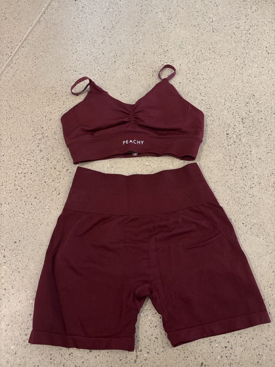 Lotti di vestiti: Peachy Sport Set, Weinrot, Grösse M – Nuovo (secondo la descrizione) da Winterthur venduto da lin0a