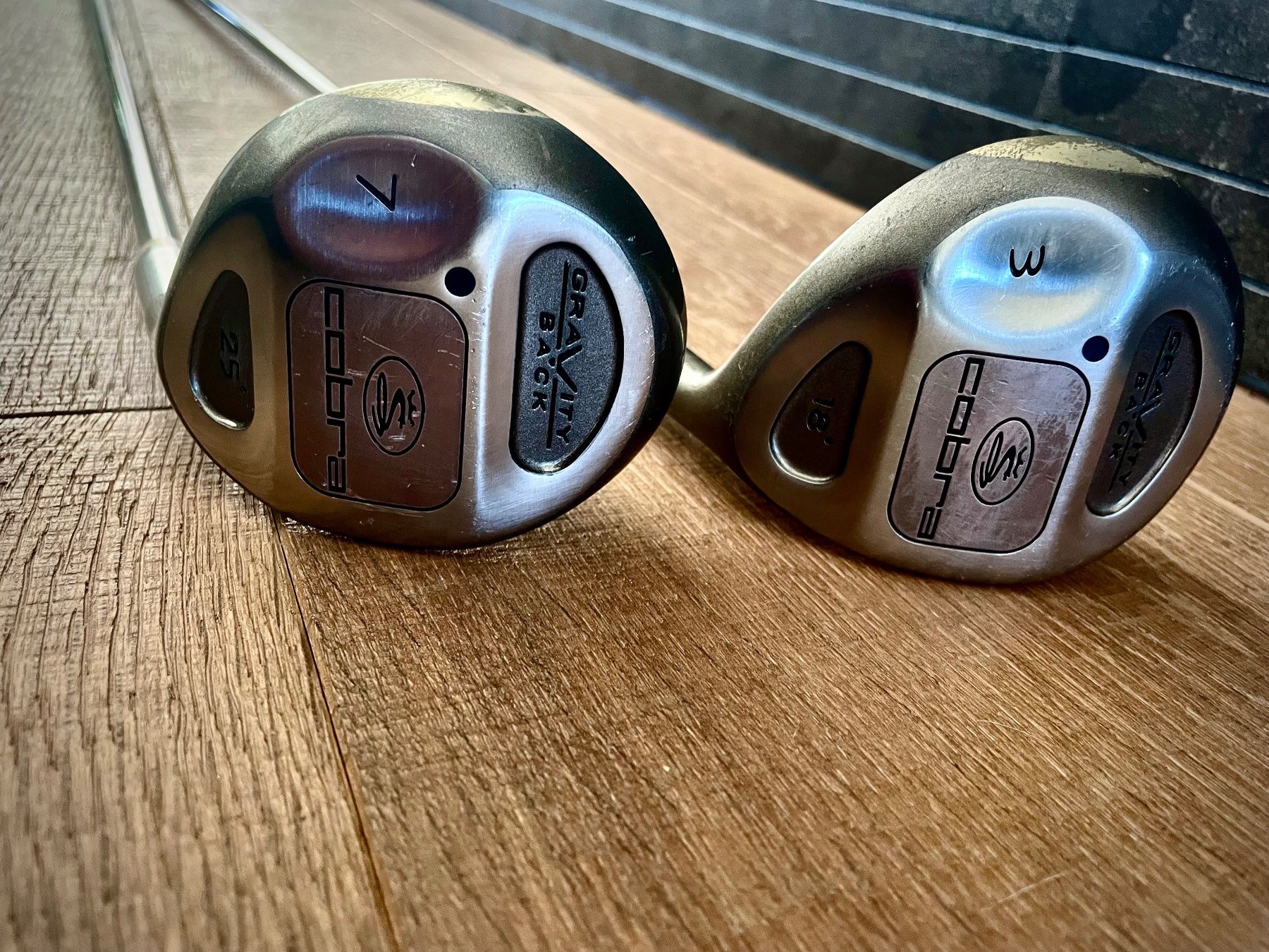 Schläger & Sets: Cobra Gravity Back Holz 3 & Holz 7 – Gebraucht aus Hüttwilen von Music_007 4