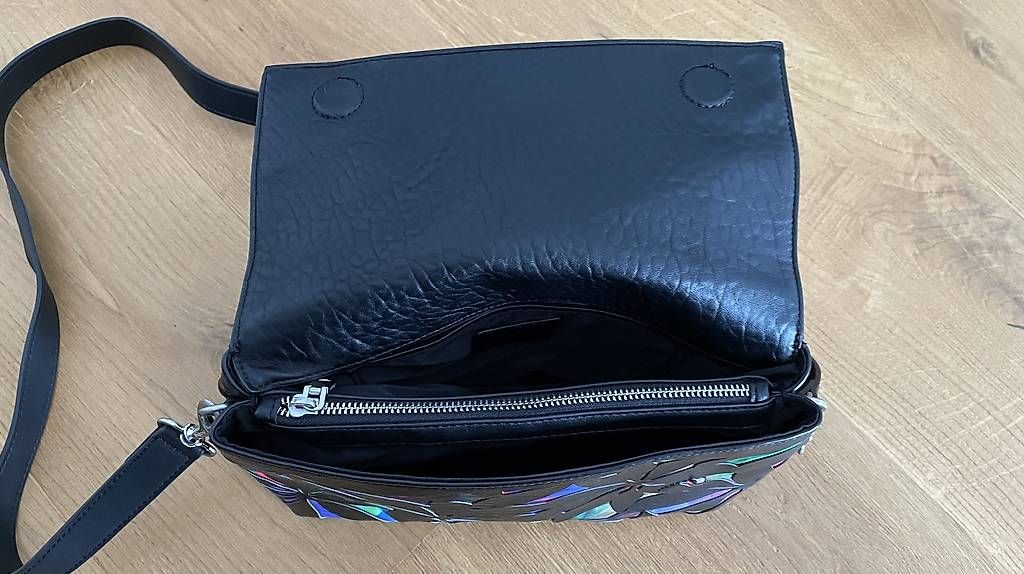 Desigual Borse da donna: Umhängetasche Desigual – Usato da Niederteufen venduto da Heidi23 3