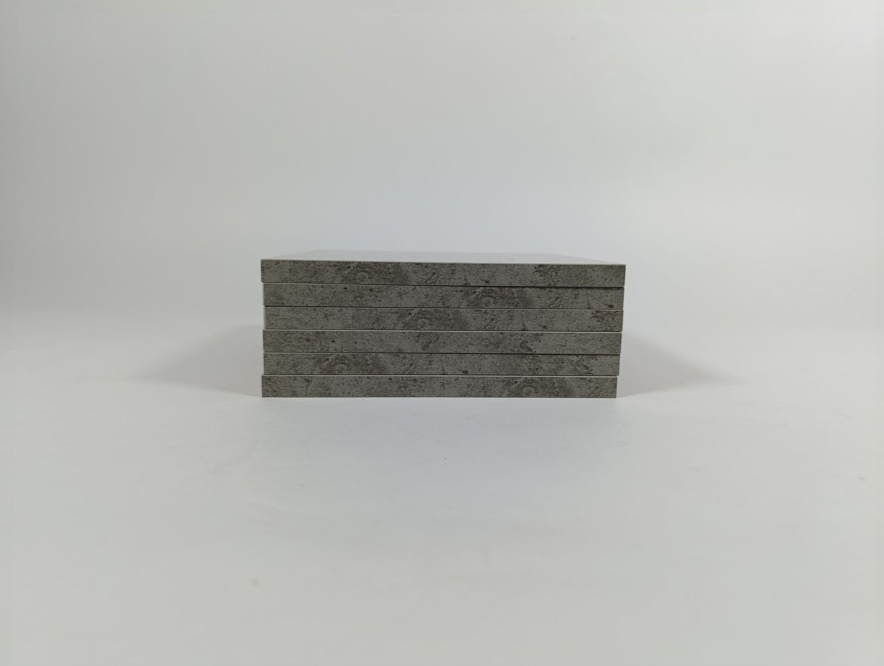 Scaffali: VCM Etagère d'angle gris marbrée – Nuovo e nell'imballaggio originale da Thielle venduto da Plusvalue_Neuchatel 2
