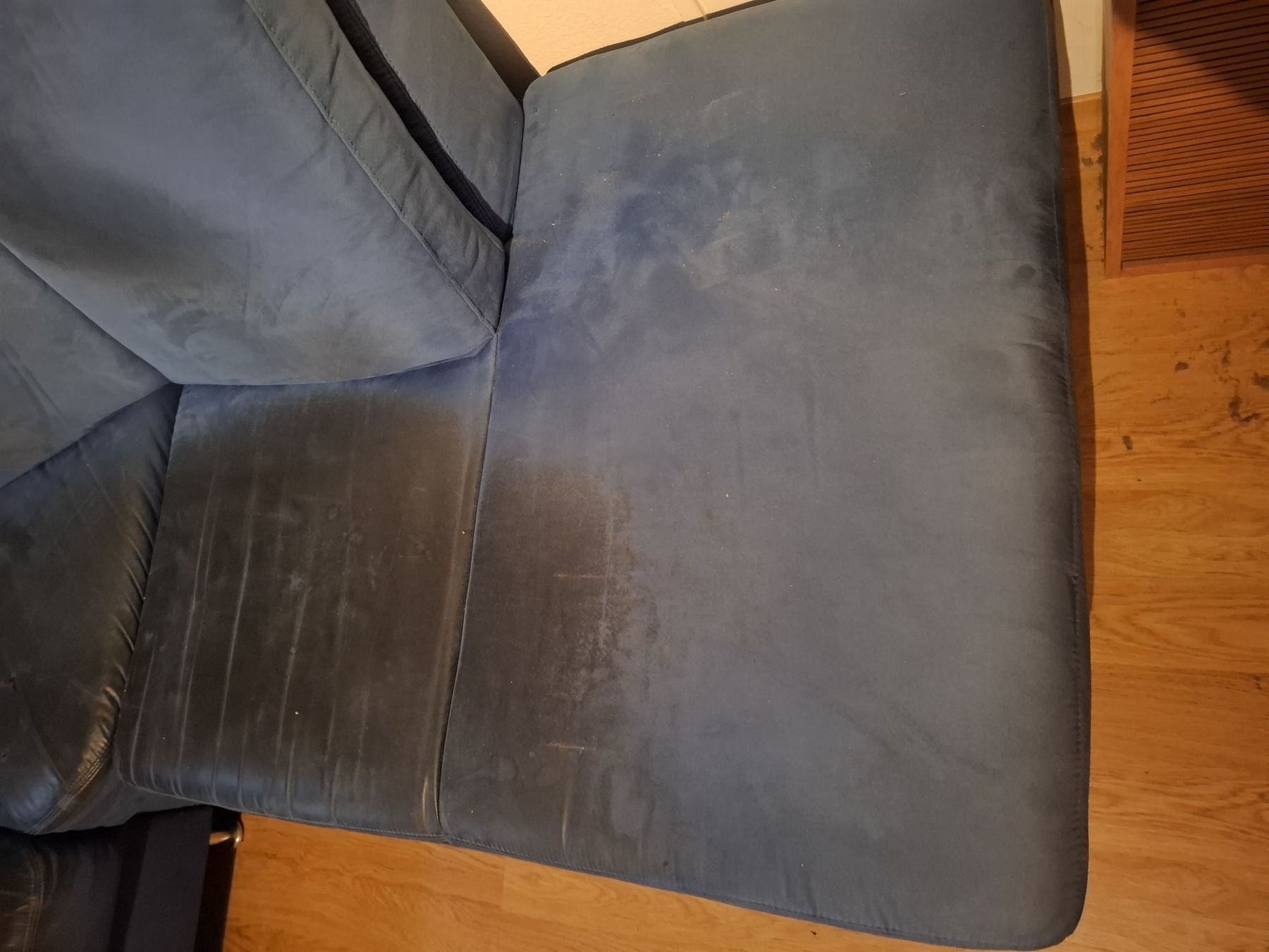 Divani: Ecksofa blau mit Ottomane – Usato da Burgdorf venduto da Papagei 3