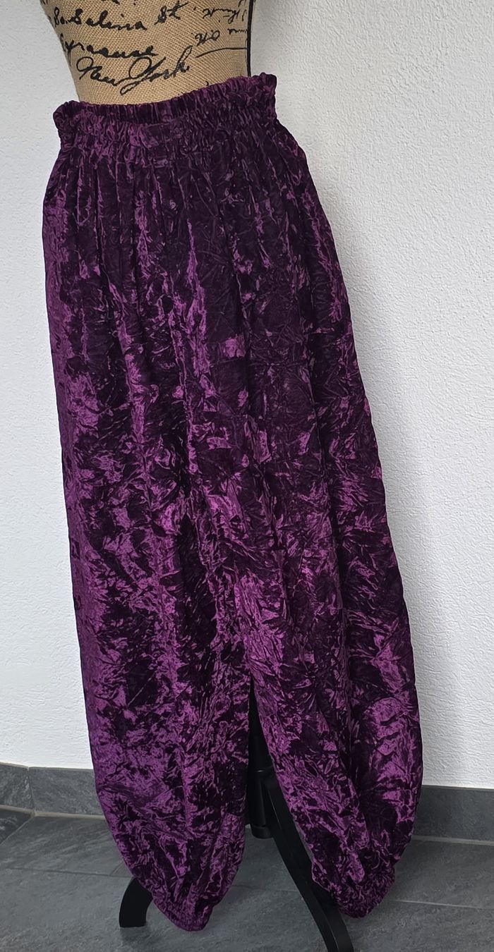 Pantalons: Samthose, Pflaume, Grösse L\XL – D'occasion à Rheinsulz par Gilea 1
