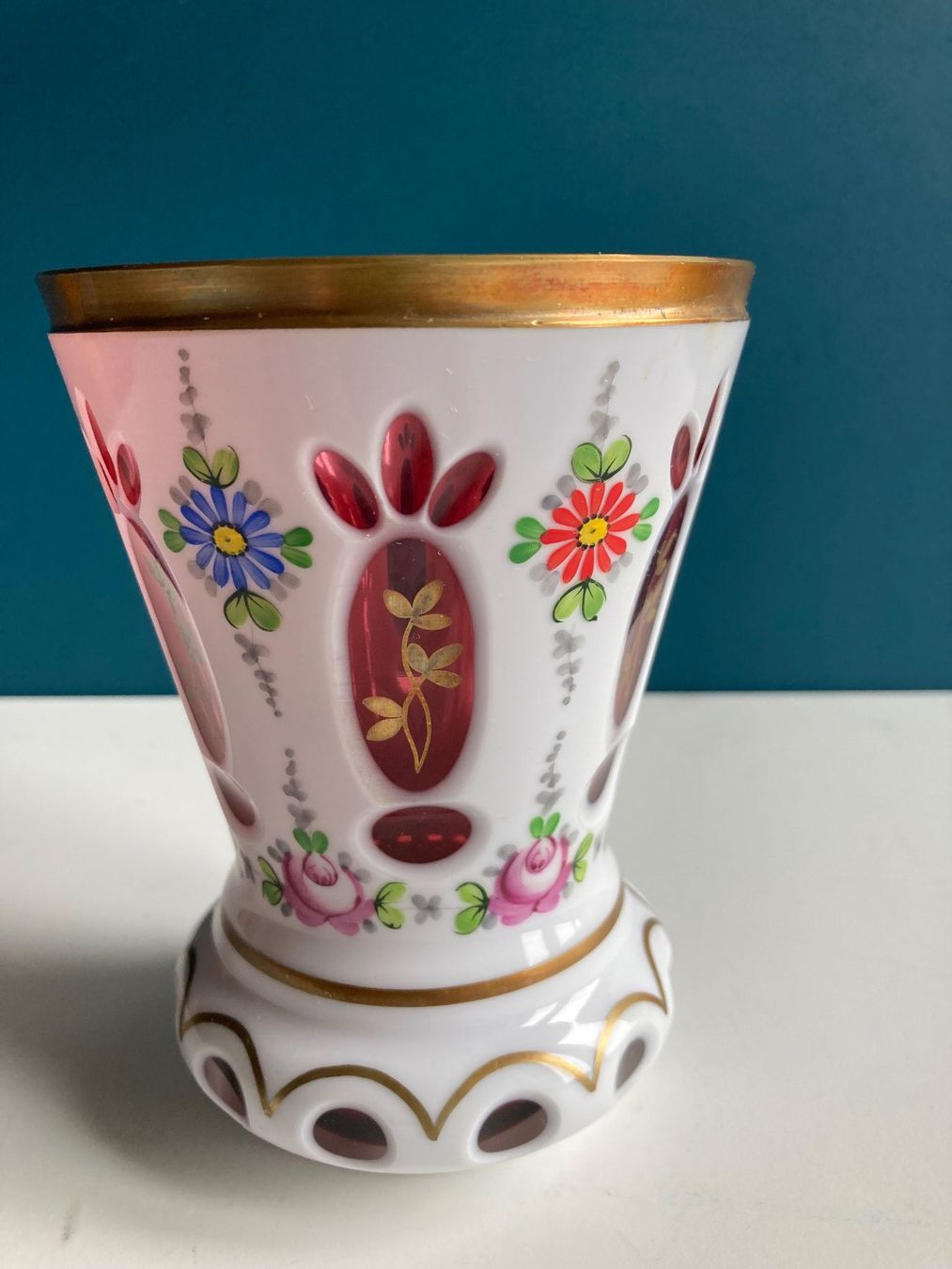 Vasi & Recipienti: Böhmische Überfangglas Vase – Usato da Winterthur venduto da silen 1