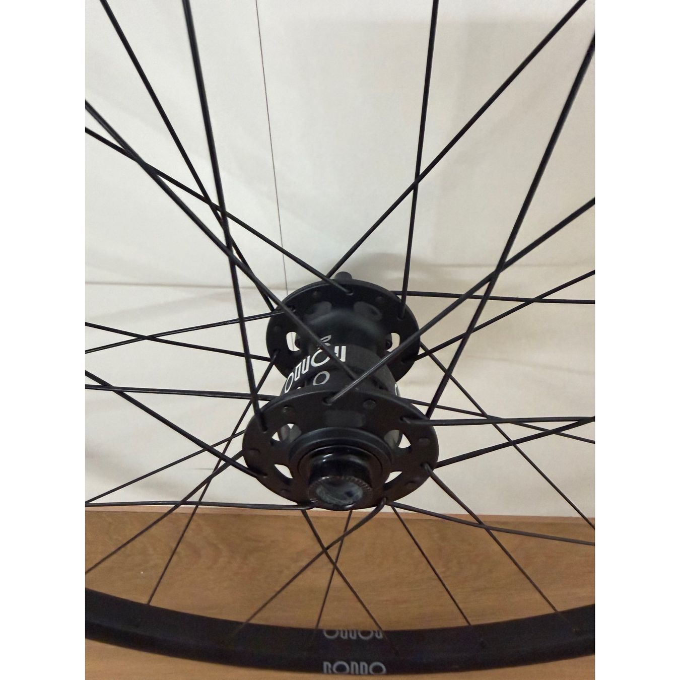 Pezzi di ricambio: Rondo Laufrad (Vorderad) – Nuovo (secondo la descrizione) da Bern venduto da -Ski-Velo-Center- 1