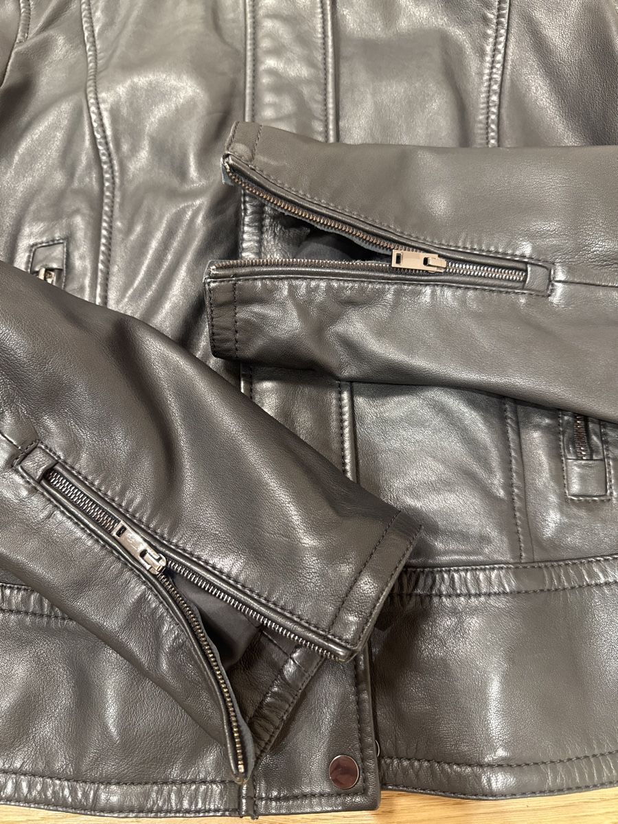 Massimo Dutti Jacken: Wunderschöne Damen Leder Bikerjacke von Massimo Dutti Gr. S – Gebraucht aus Ennetbaden von Katiusia 5