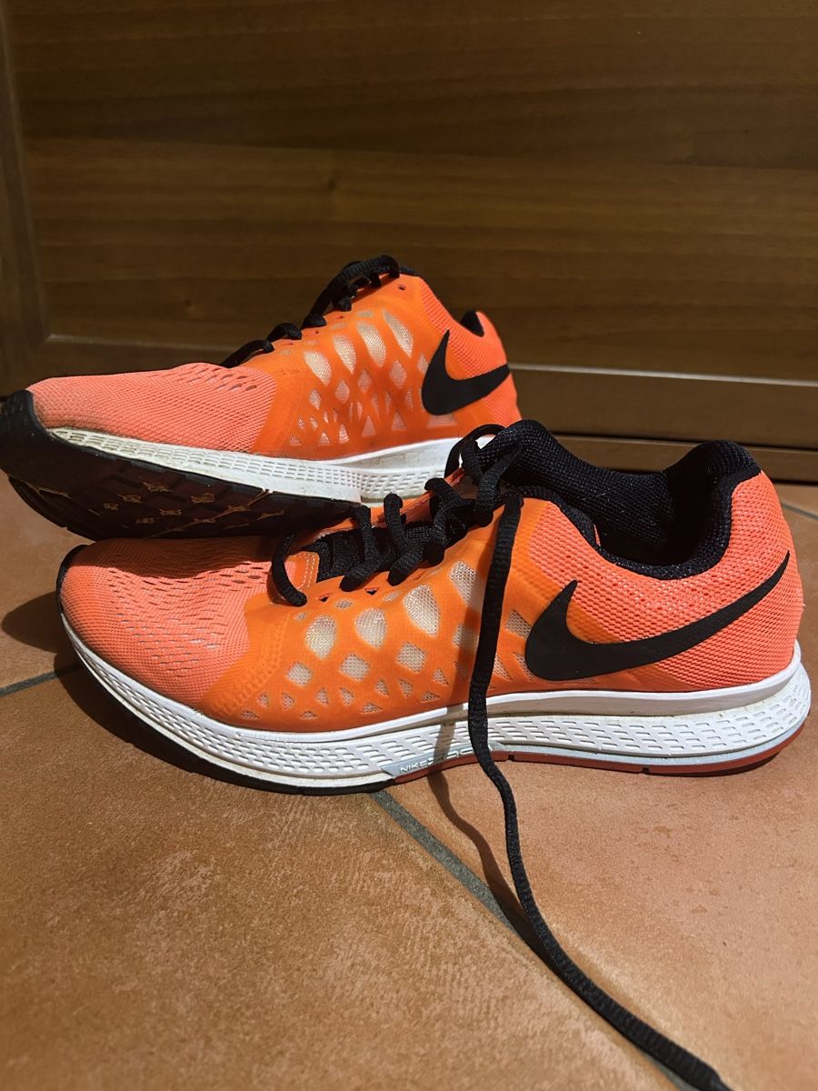 Nike Scarpe da uomo: Scarpe Nike  - tg 39 – Usato da Rivera venduto da ValeShop