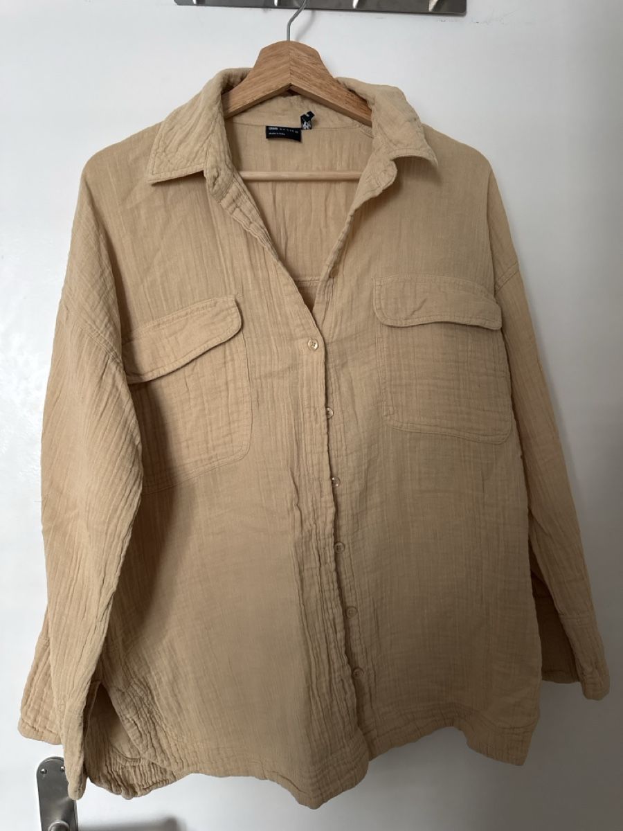 Asos Blusen: Hemd ASOS DESIGN beige Grösse M Neuwertig – Neu (gemäss Beschreibung) aus Steinach von serayyilmaz