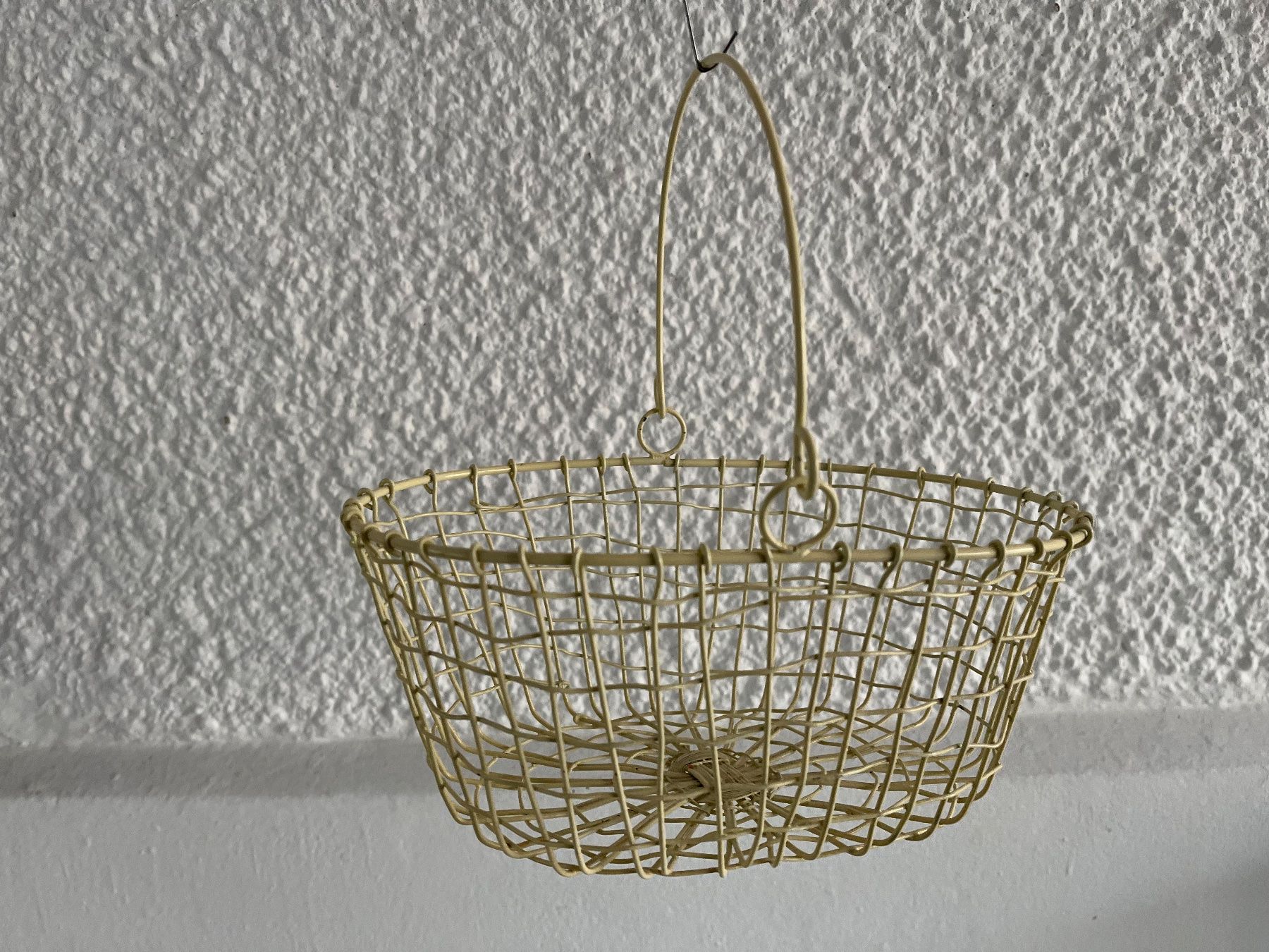 Alle Dekorationen: Korb aus Metalldraht / Shabby Chic – Gebraucht aus Wetzikon ZH von seli03 6