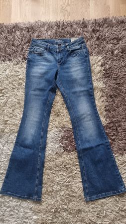 Tom Tailor Issy Bellbottom Jeans .Gr. 29🌼