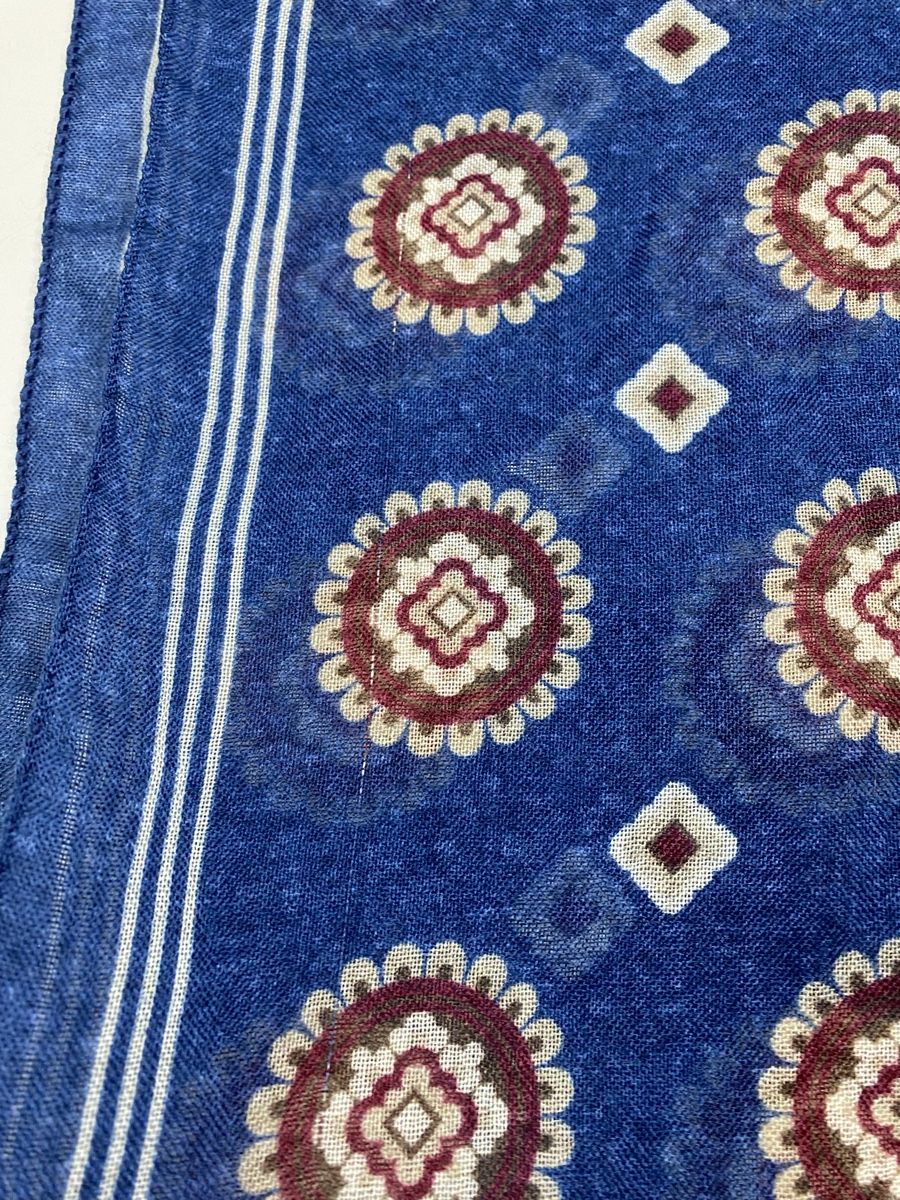 Foulard & Sciarpe: Wolle Schal 🌸 – Usato da Opfikon venduto da Luis144 5
