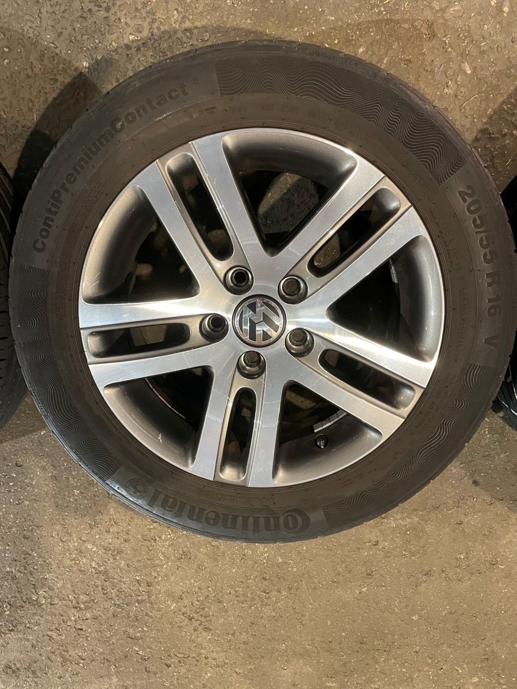 Volkswagen Pneumatici & Ruote complete: VW Golf Somerräder – Usato da Horw venduto da Mogi6048 2