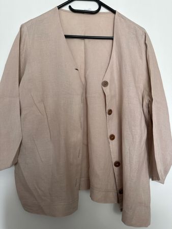 Sommerliches  Leinenjäckli, beige, Grösse 42 