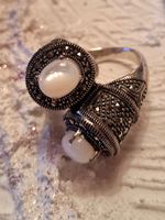 VINTAGE RING AUS STERLINGSILBER MIT PERLMUTT &  MARKASIT