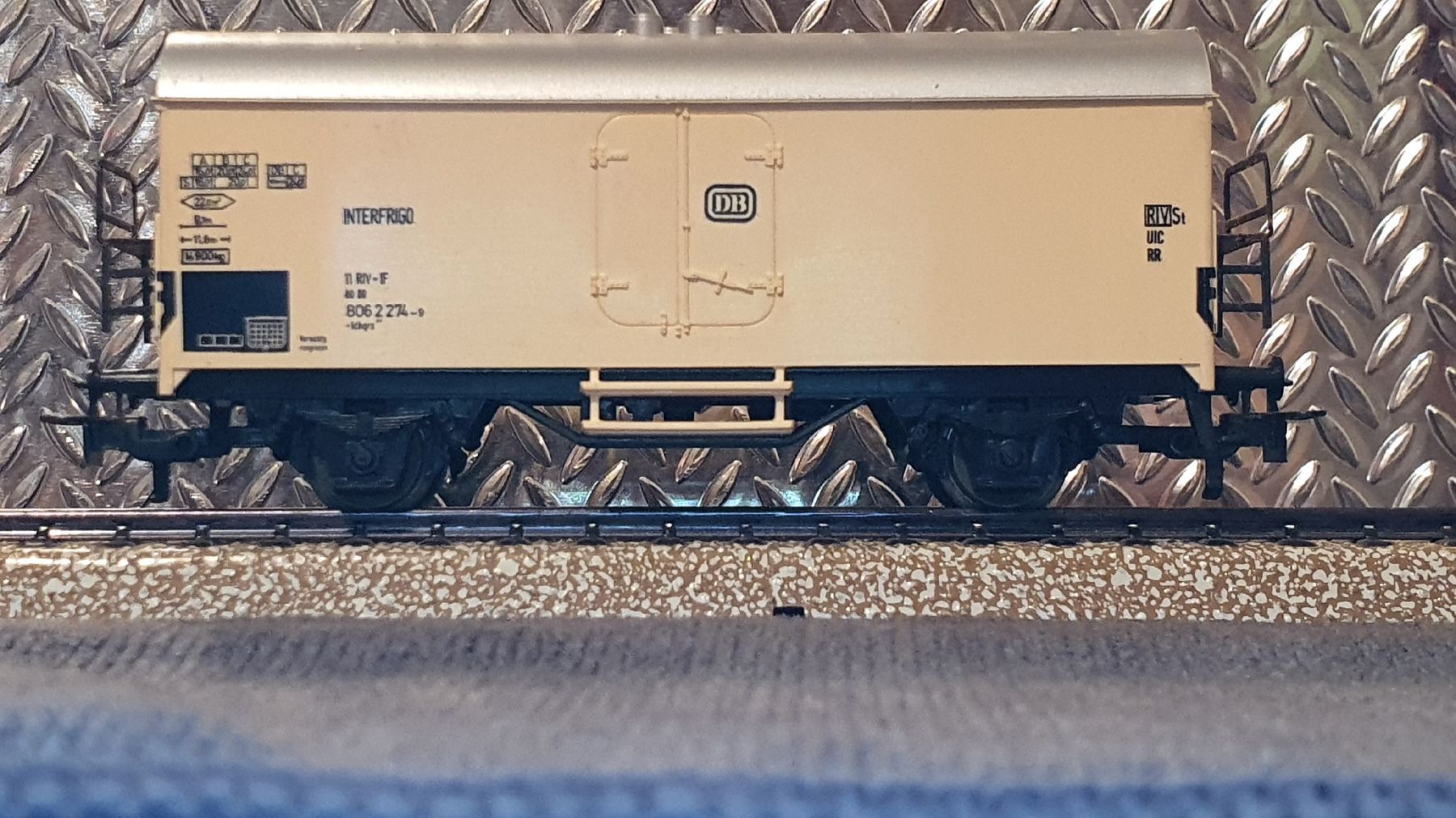 Märklin Modellini di ferrovie: MÄRKLIN 4415 GÜTERWAGEN  – Usato da Männedorf venduto da Modellbau-wyss