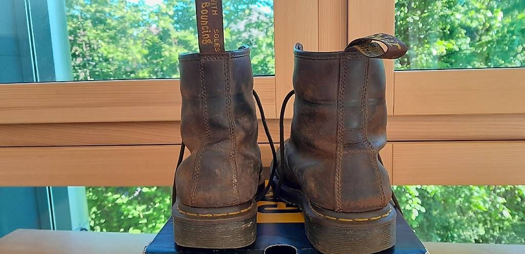 Scarpe da uomo: Dr. Martens 41 unisex – Usato da Basel venduto da amm_dsh2 1