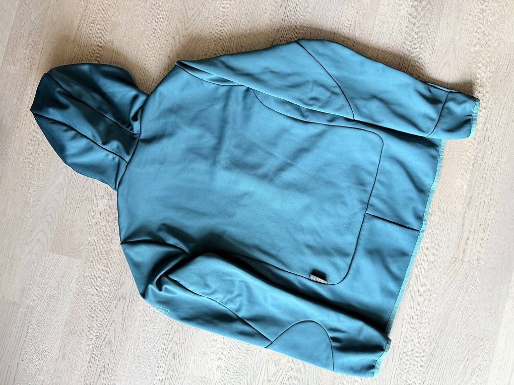 Jack Wolfskin Giacche: Jack Wolfskin Softshell 38 – Usato da Liebefeld venduto da Lalyle 4
