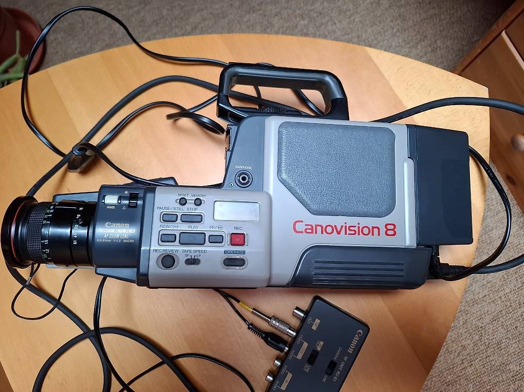 Videocamere: Camescope Canovision 8 – Usato da Chêne-Bourg venduto da lil_v66r