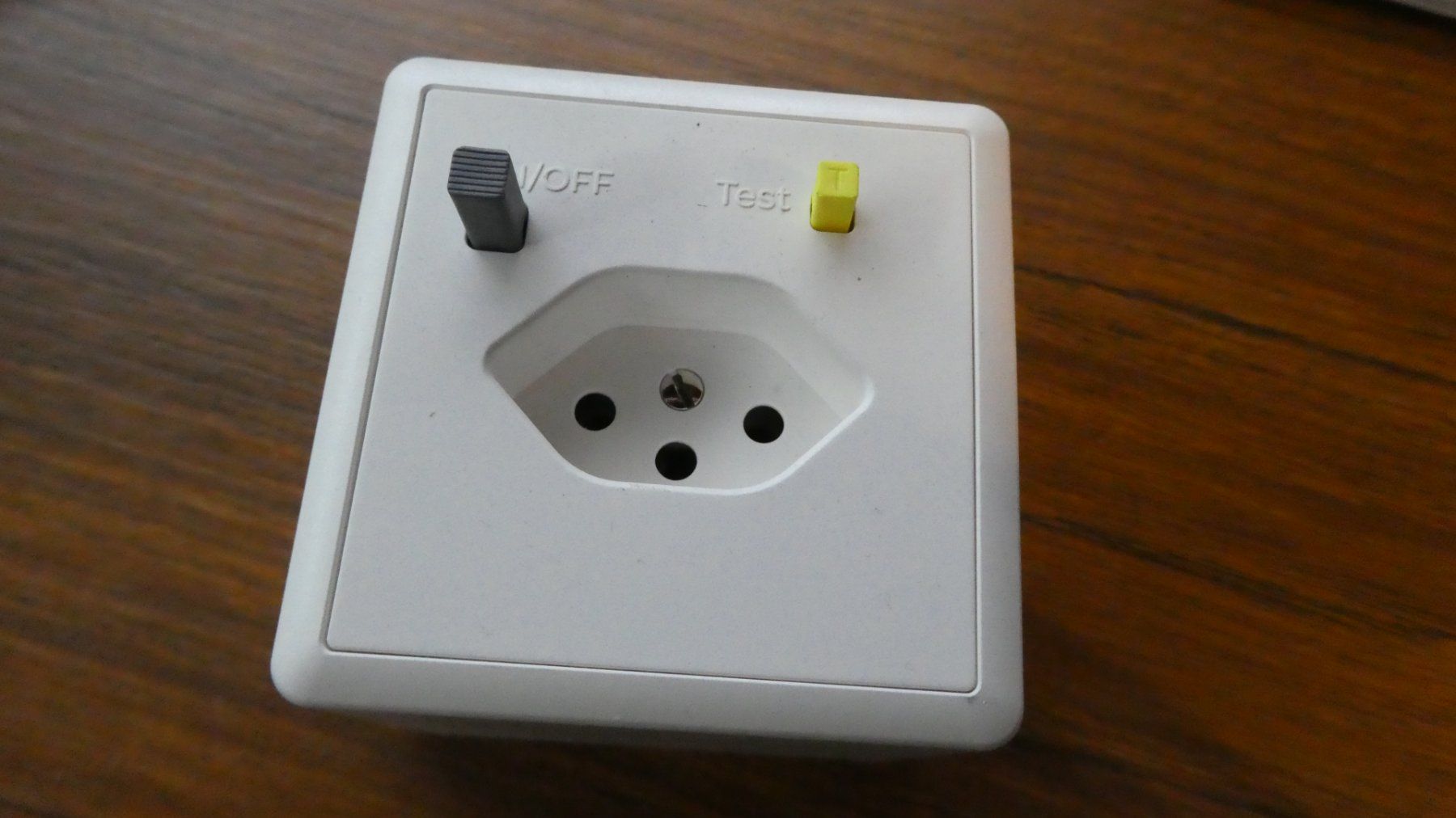 ABB Fiches d'alim.: FI SIDOS ABB S3CH1030 im Aufputz Gehäuse – D'occasion à Lausen par Vectrex1